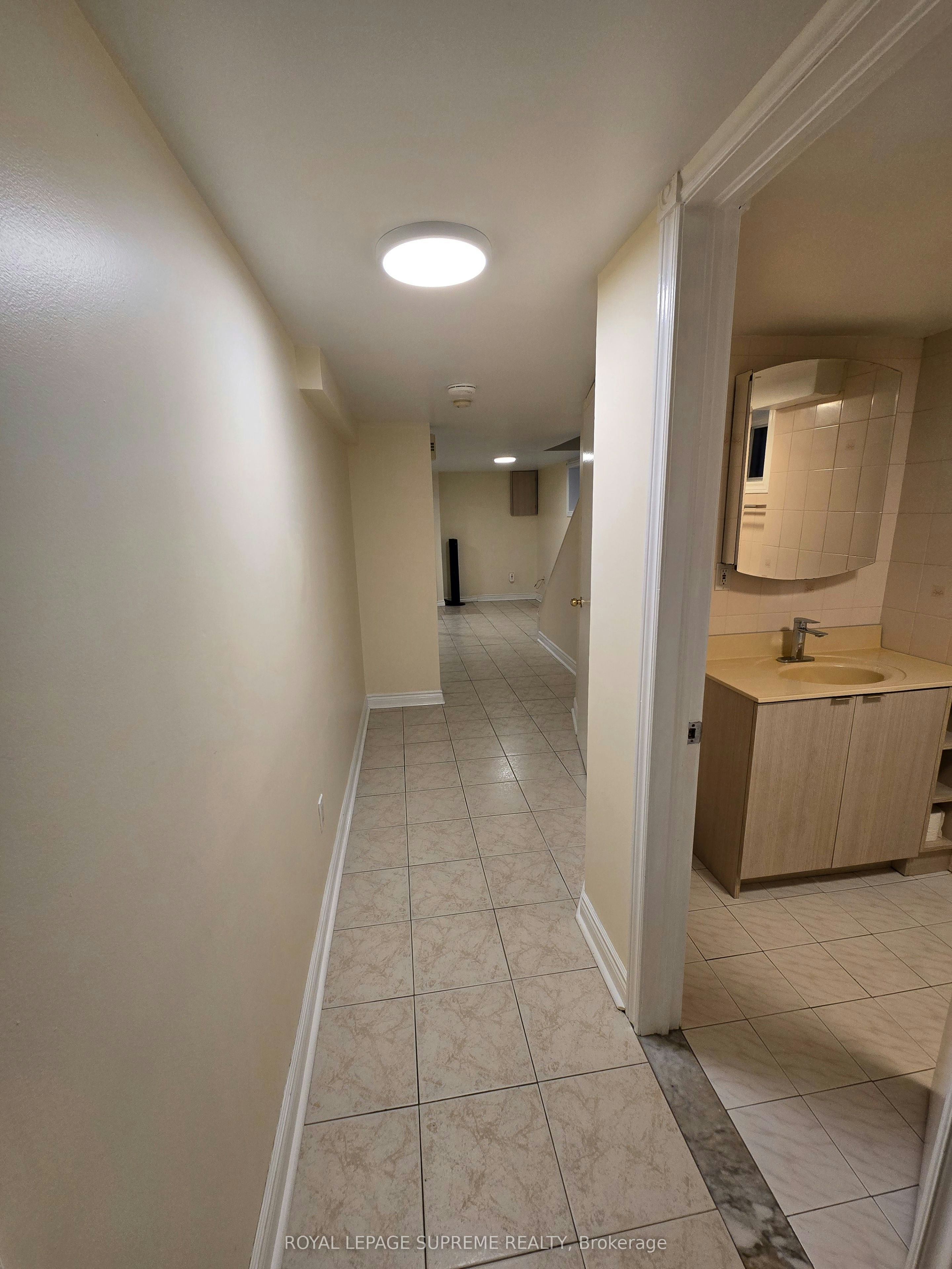 Basement-20 Edna Avenue, Toronto, ON, M6P 1B8 - 20