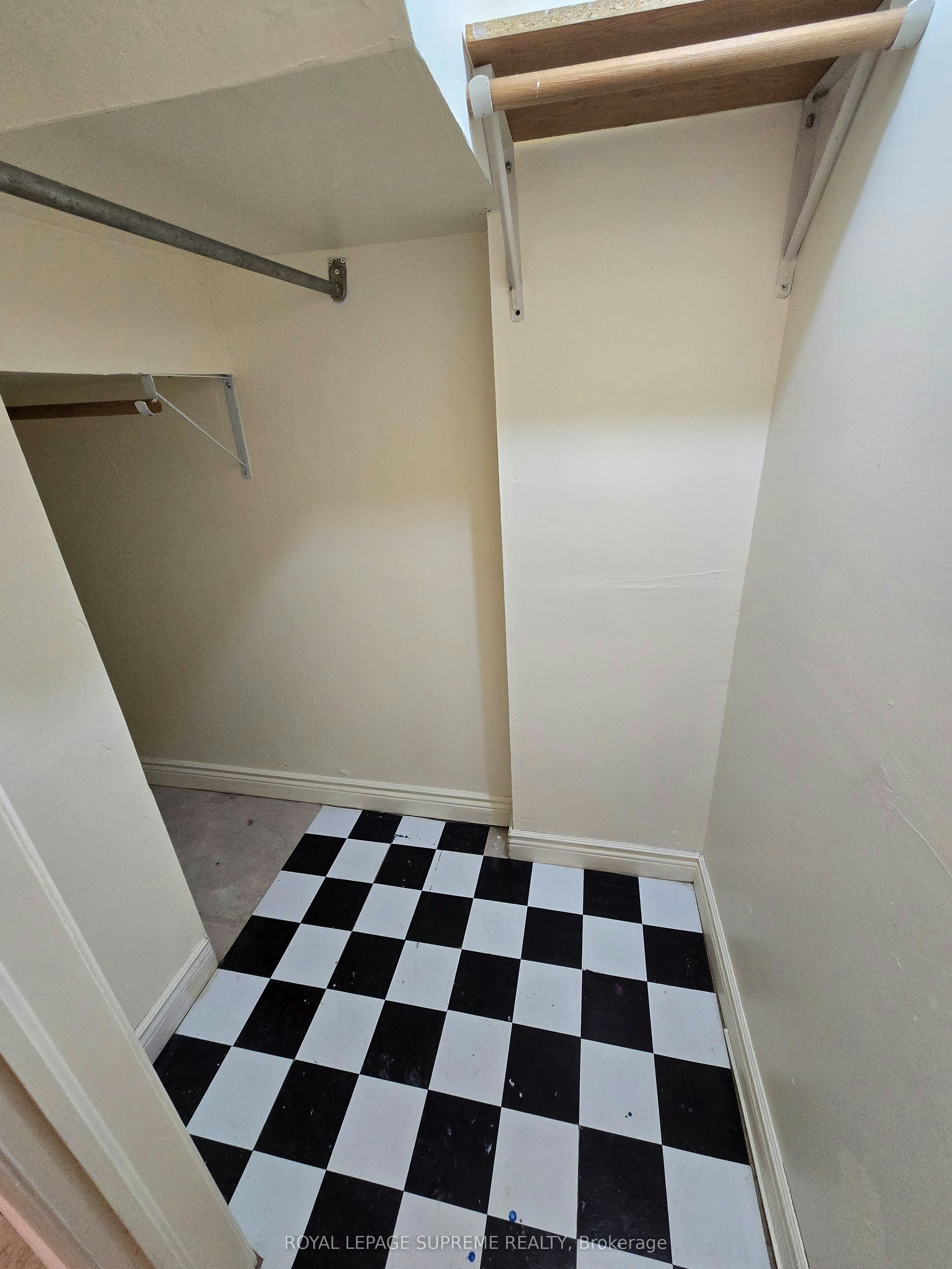 Basement-20 Edna Avenue, Toronto, ON, M6P 1B8 - 11