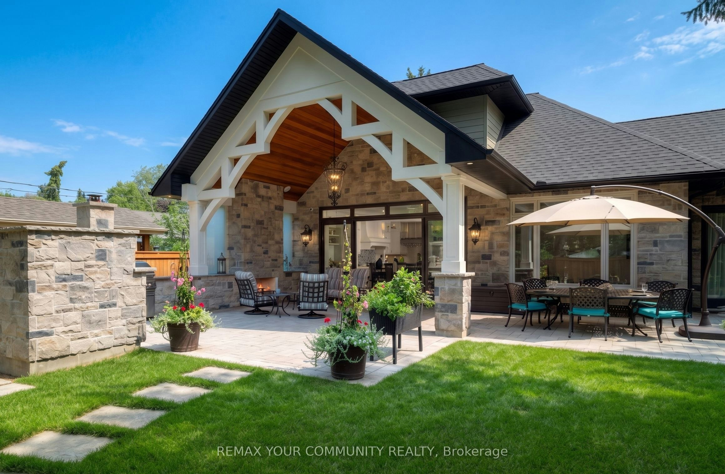 1551 Warland Road, Oakville, ON, L6L 1N4