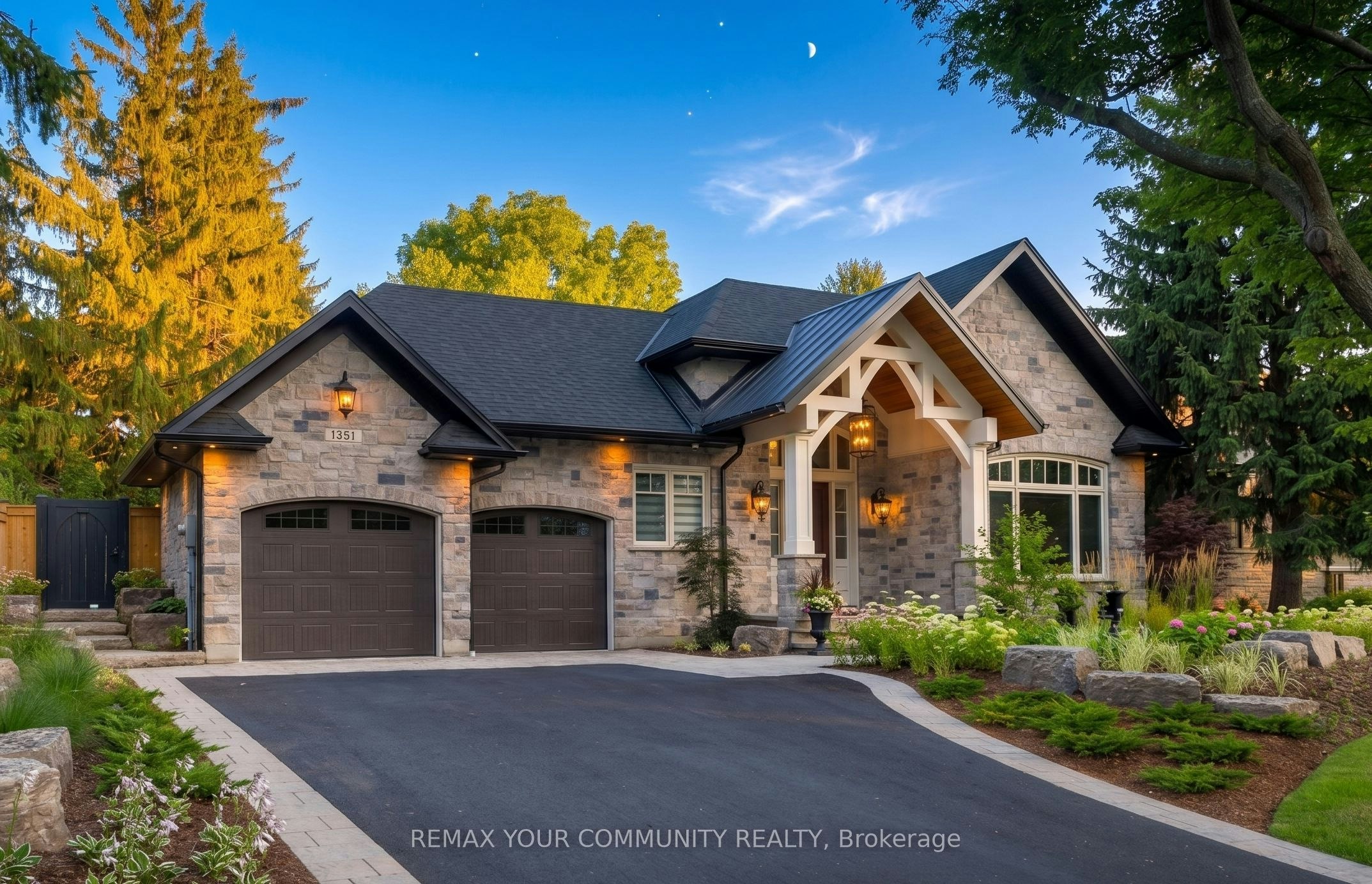 1551 Warland Road, Oakville, ON, L6L 1N4