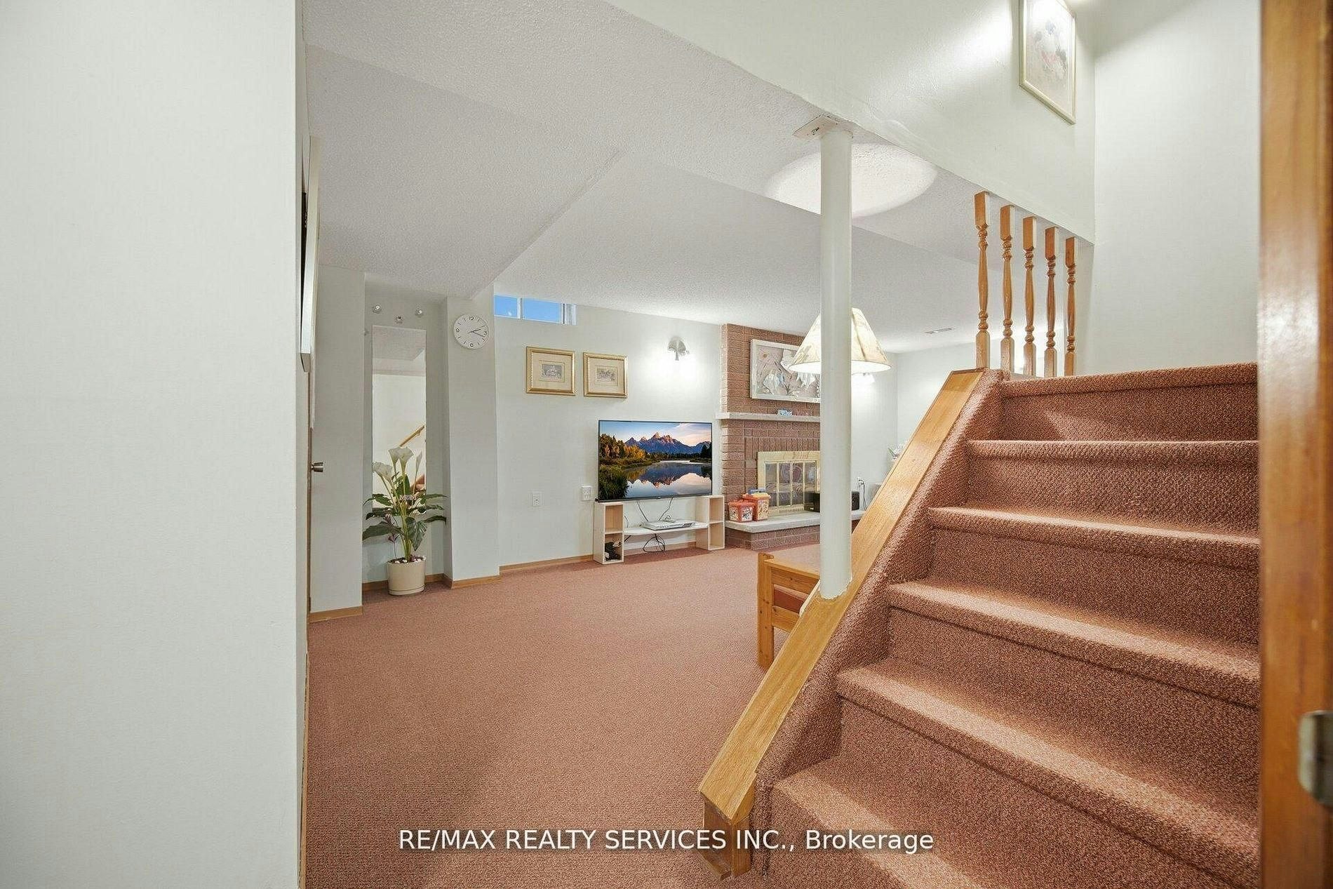 62 Fernbrook Crescent, Brampton, ON, L6Z 3N7 - 35