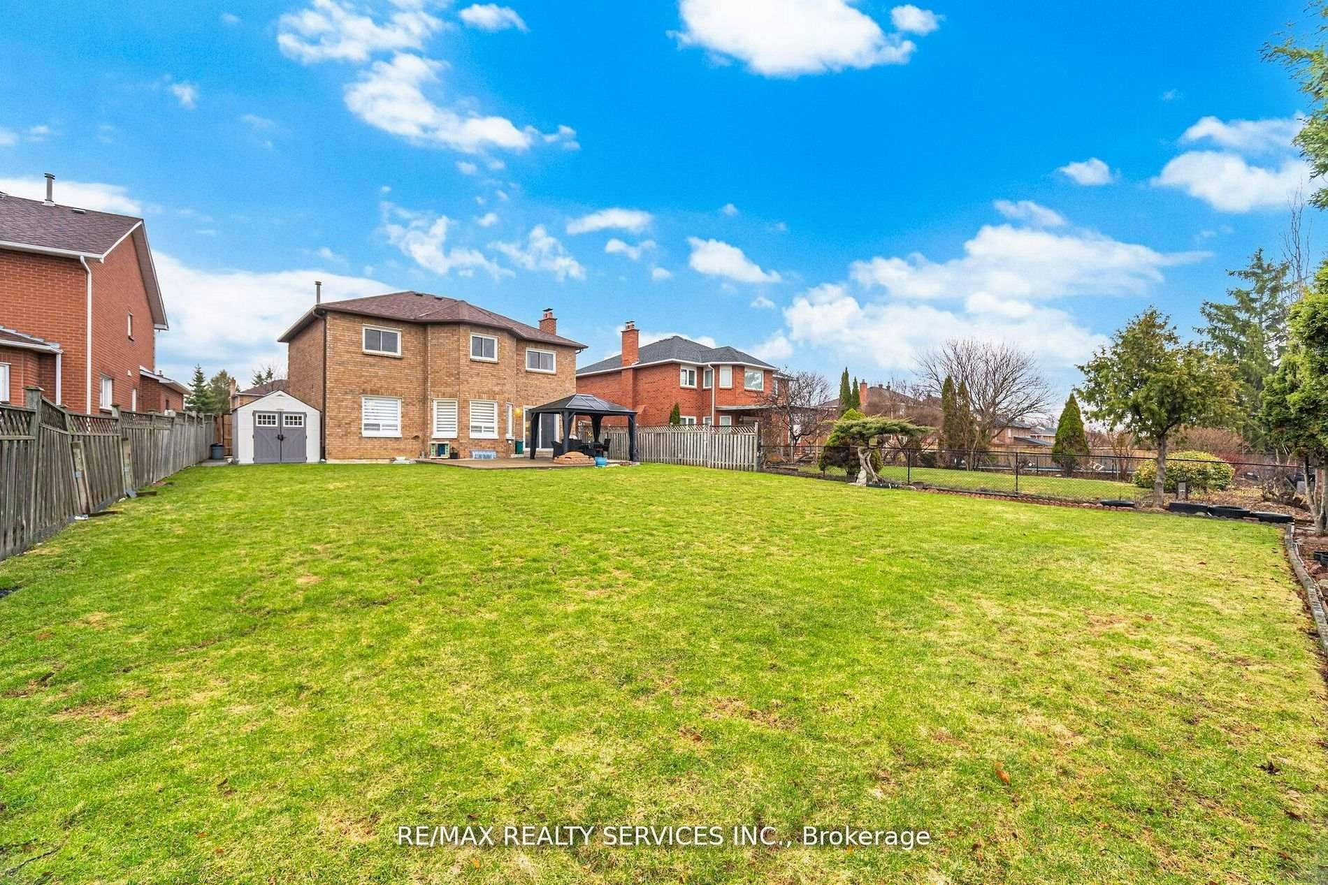 62 Fernbrook Crescent, Brampton, ON, L6Z 3N7 - 46