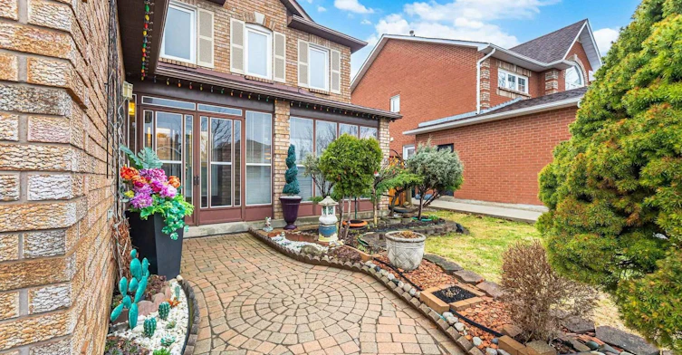 62 Fernbrook Crescent, Brampton, ON, L6Z 3N7 - 2