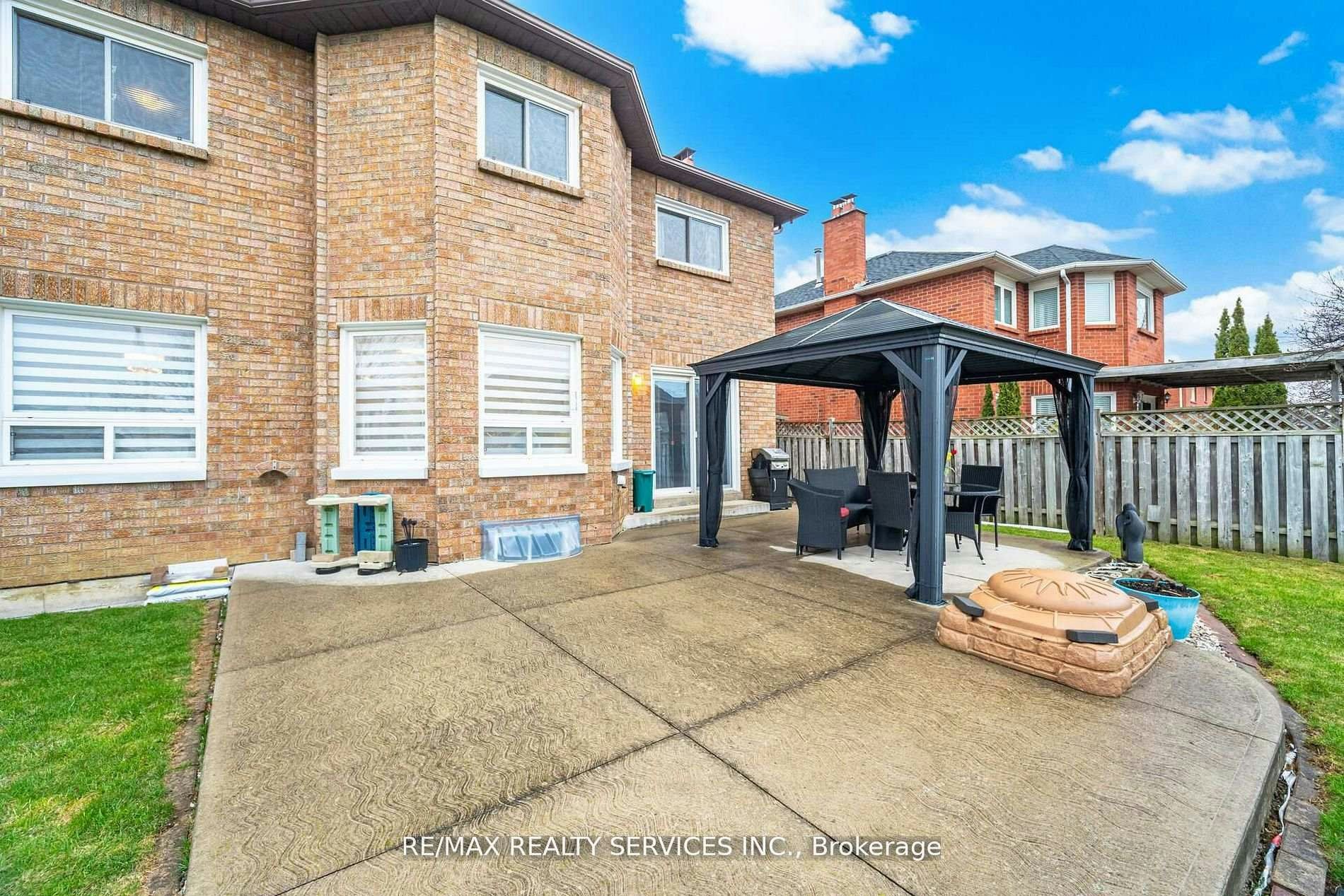 62 Fernbrook Crescent, Brampton, ON, L6Z 3N7 - 43