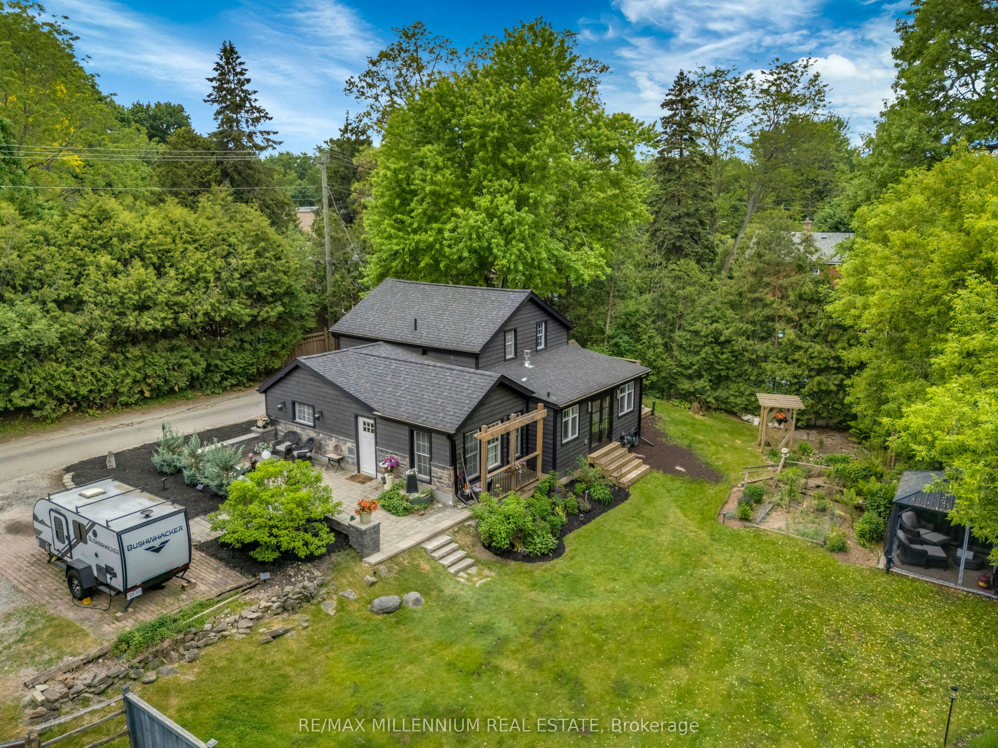 1510 Station Road, Caledon, ON, L7C 3M2