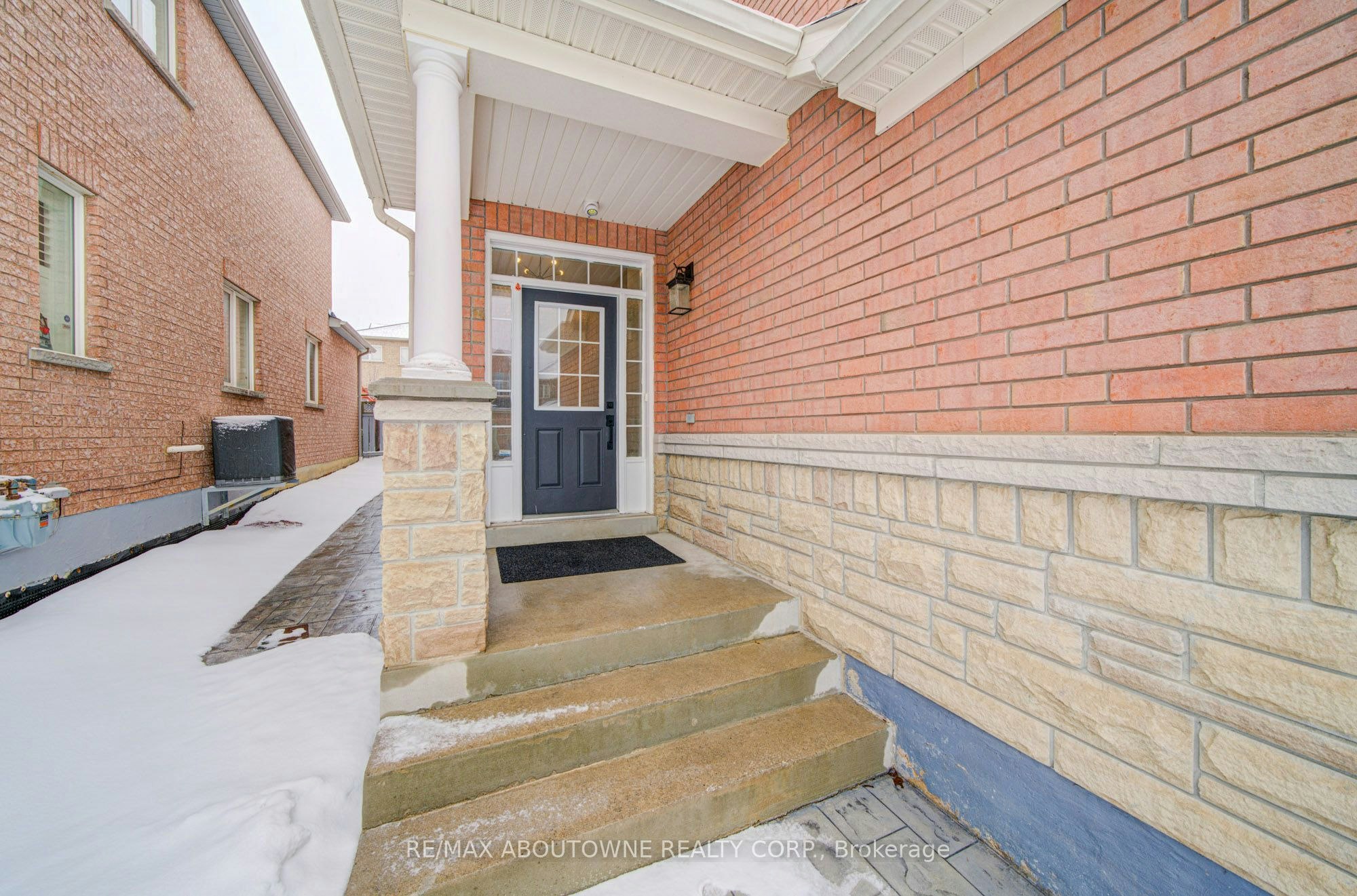 UPPER-3339 Ruth Fertel Drive, Mississauga, ON, L5M 0H6 - 4