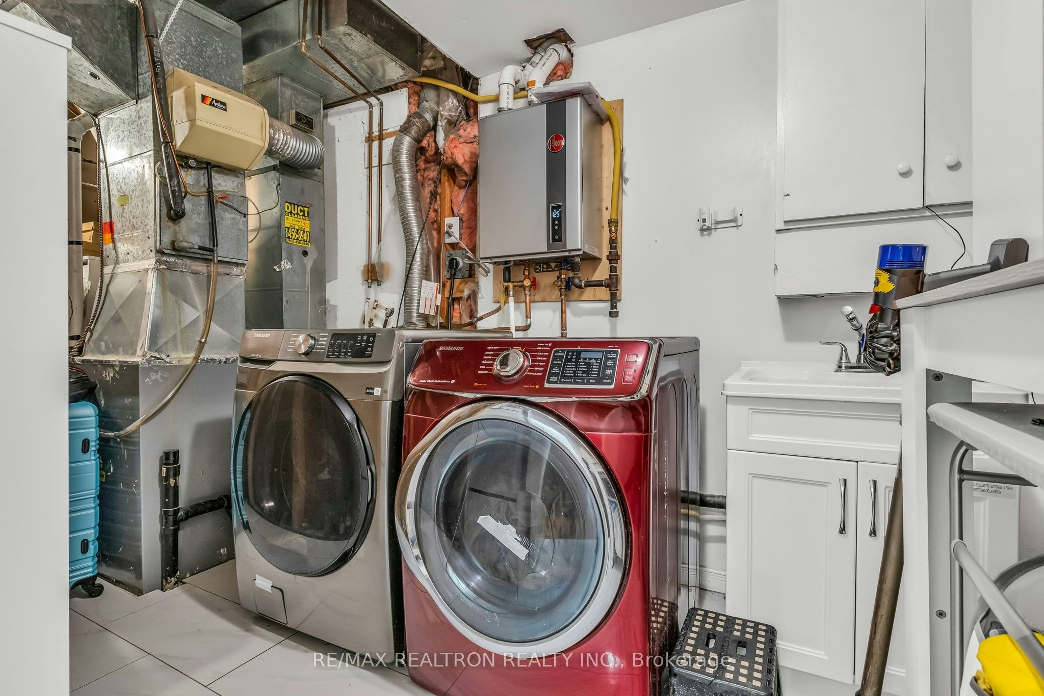 89 Beaconsfield Avenue, Brampton, ON, L6Y 4R6 - 35