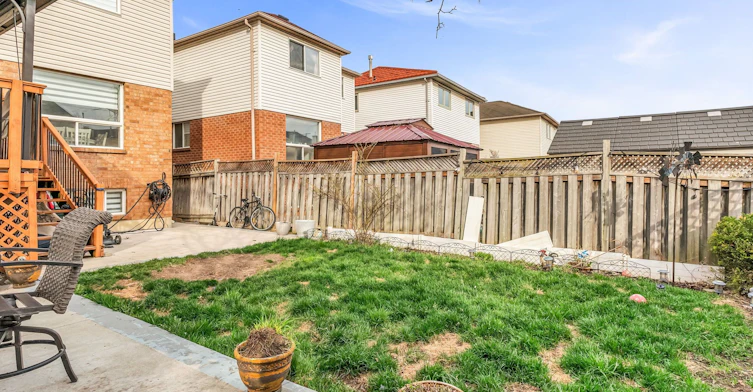 89 Beaconsfield Avenue, Brampton, ON, L6Y 4R6 - 49