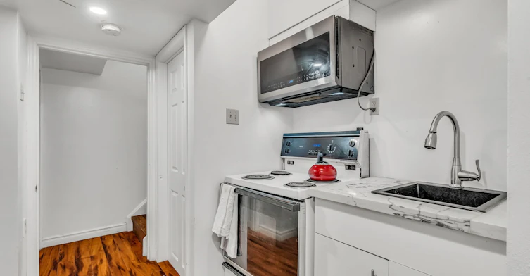 89 Beaconsfield Avenue, Brampton, ON, L6Y 4R6 - 37