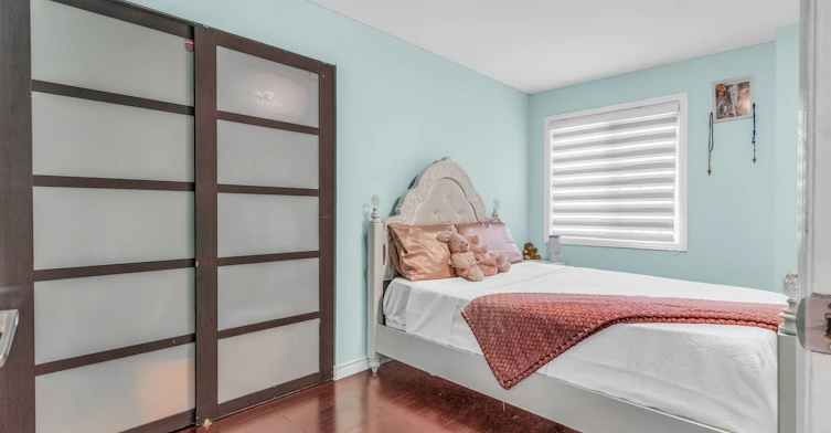 89 Beaconsfield Avenue, Brampton, ON, L6Y 4R6 - 24