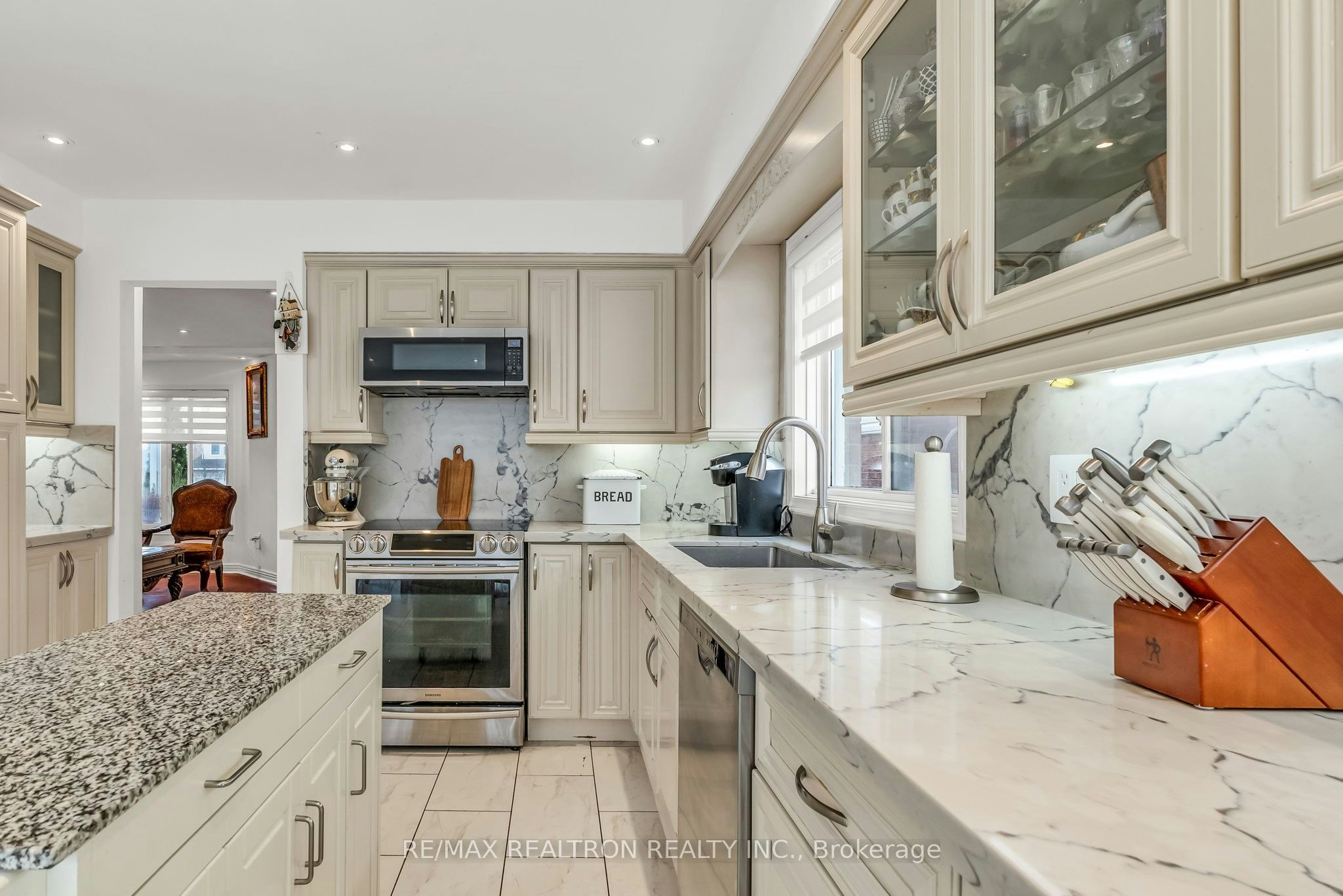 89 Beaconsfield Avenue, Brampton, ON, L6Y 4R6 - 15
