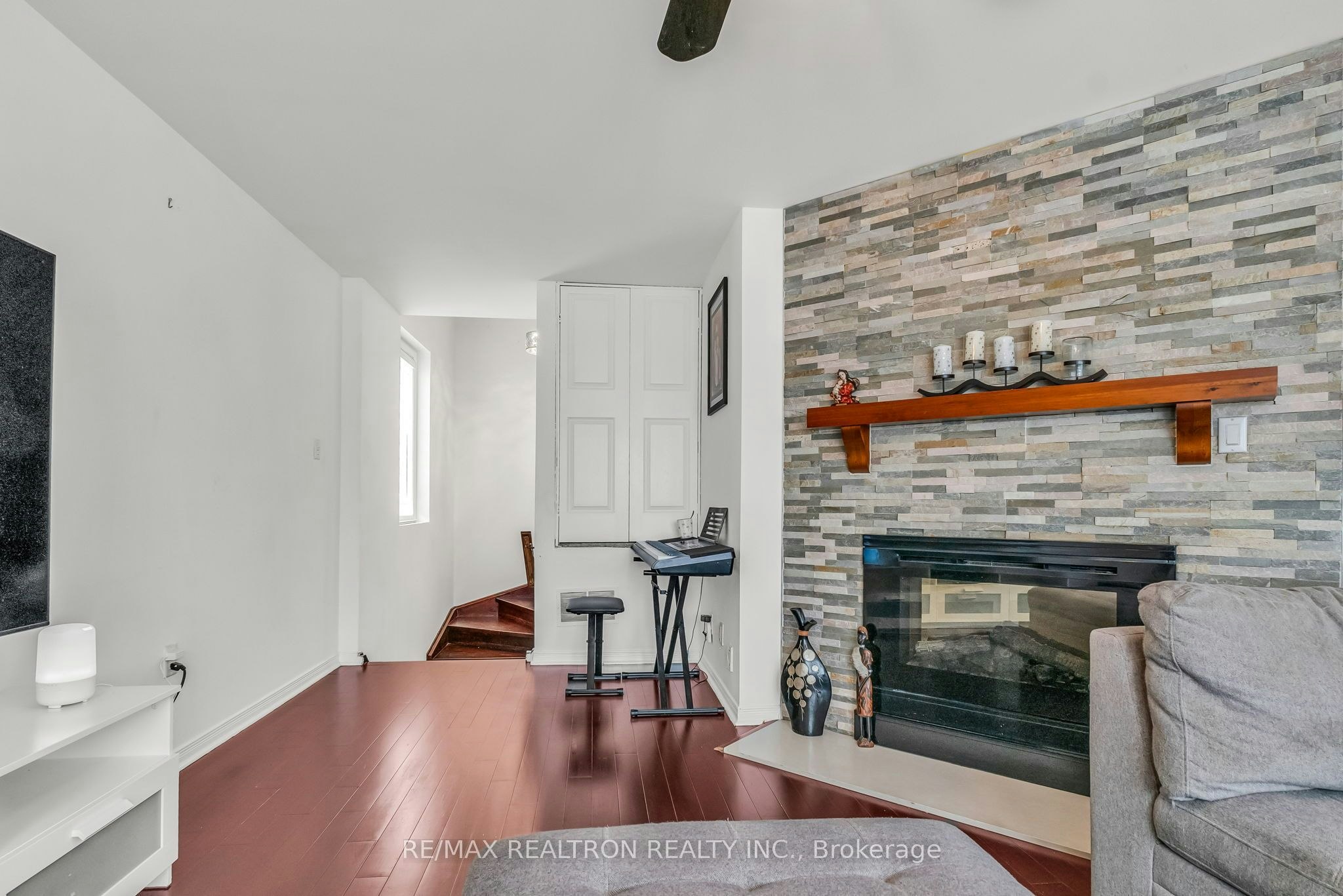 89 Beaconsfield Avenue, Brampton, ON, L6Y 4R6 - 22
