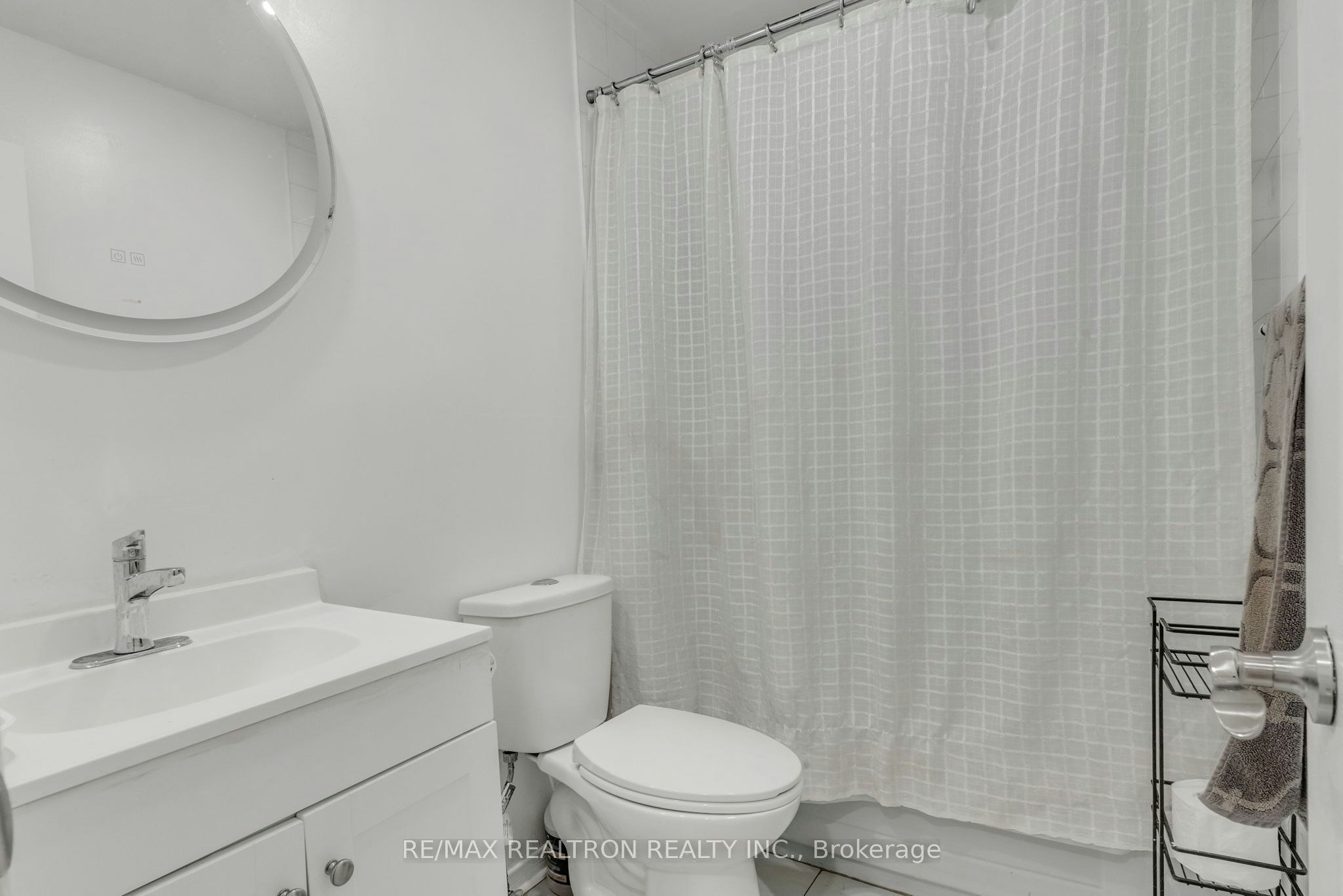 89 Beaconsfield Avenue, Brampton, ON, L6Y 4R6 - 39