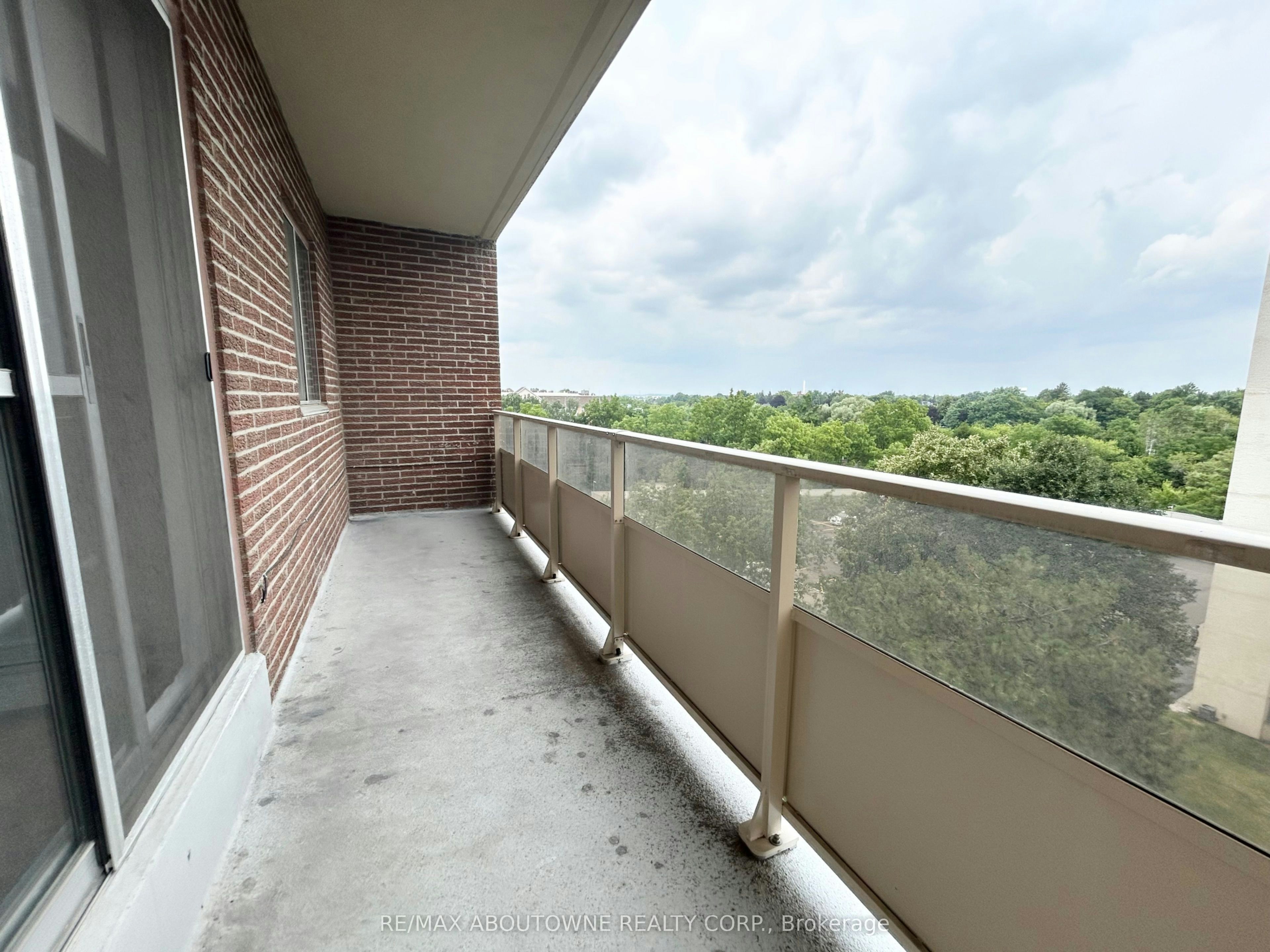 607-101 Millside Drive, Milton, ON, L9T 3C2 - 13