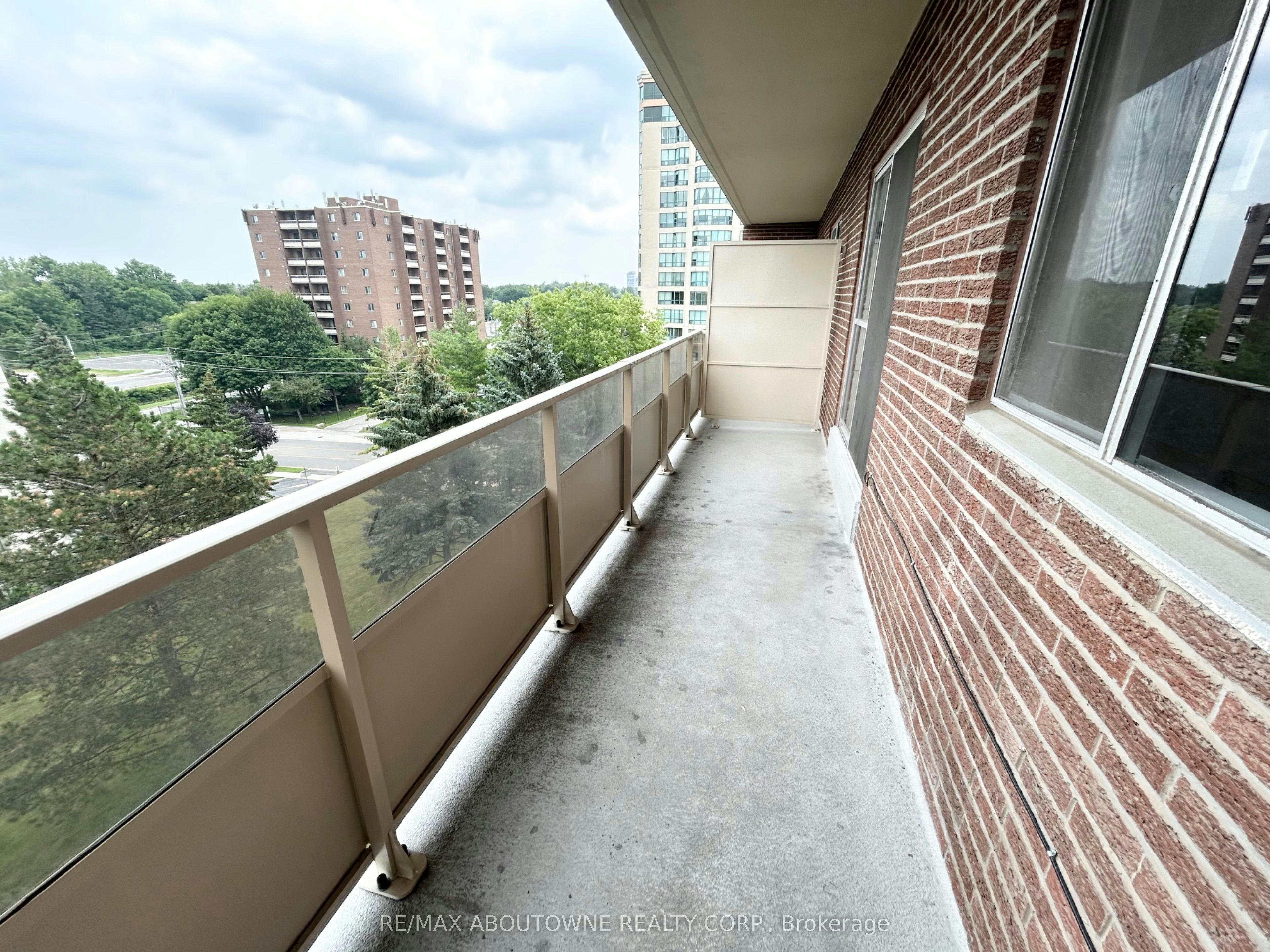 607-101 Millside Drive, Milton, ON, L9T 3C2 - 12