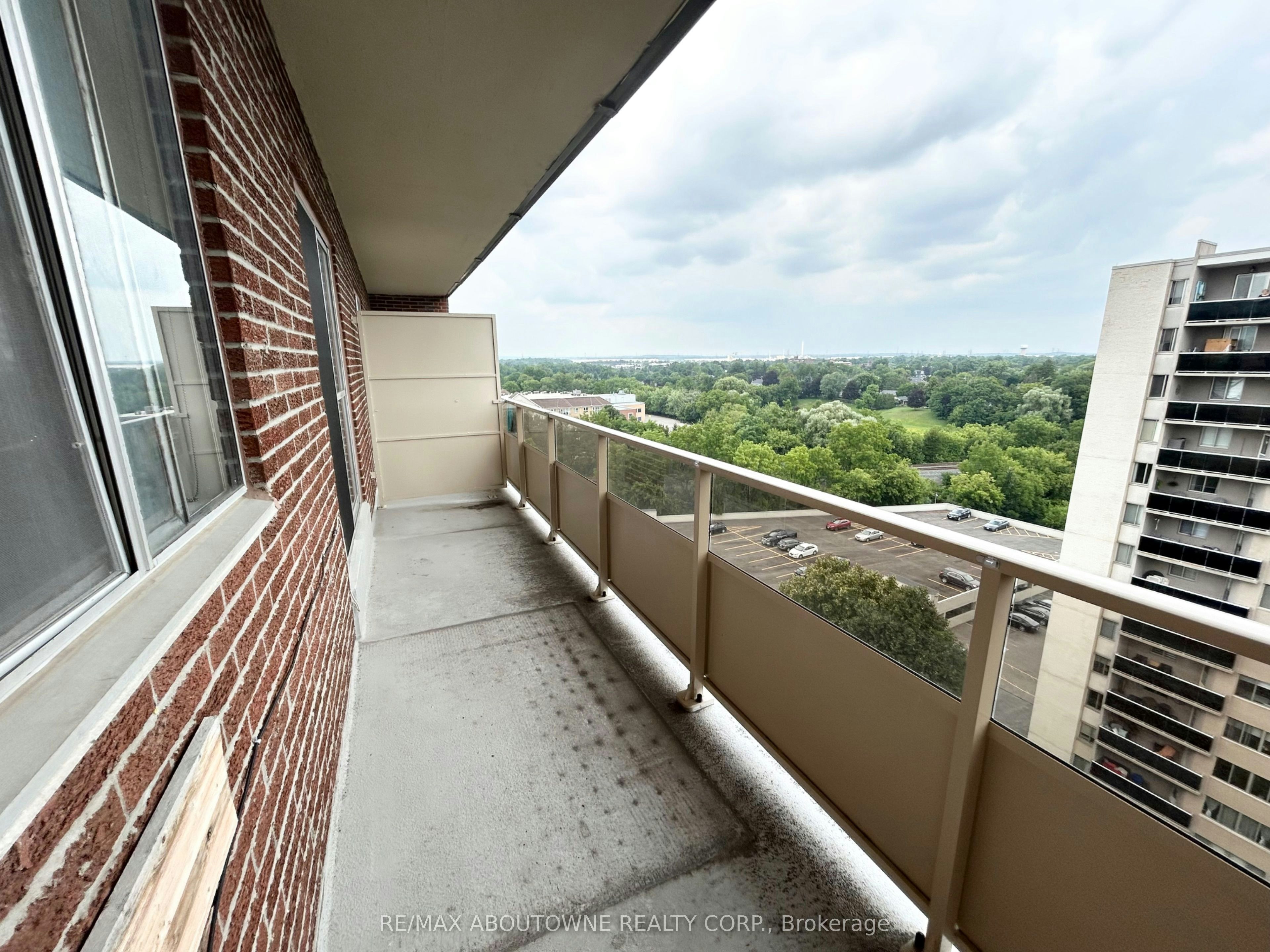 1008-101 Millside Drive, Milton, ON, L9T 3C2 - 13