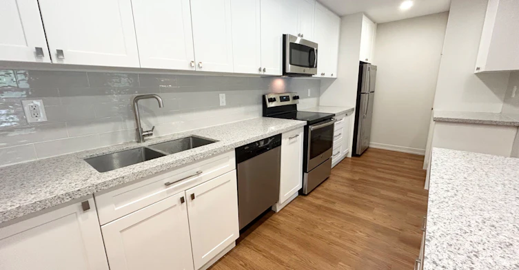 105-82 Millside Drive, Milton, ON, L9T 4A1 - 6