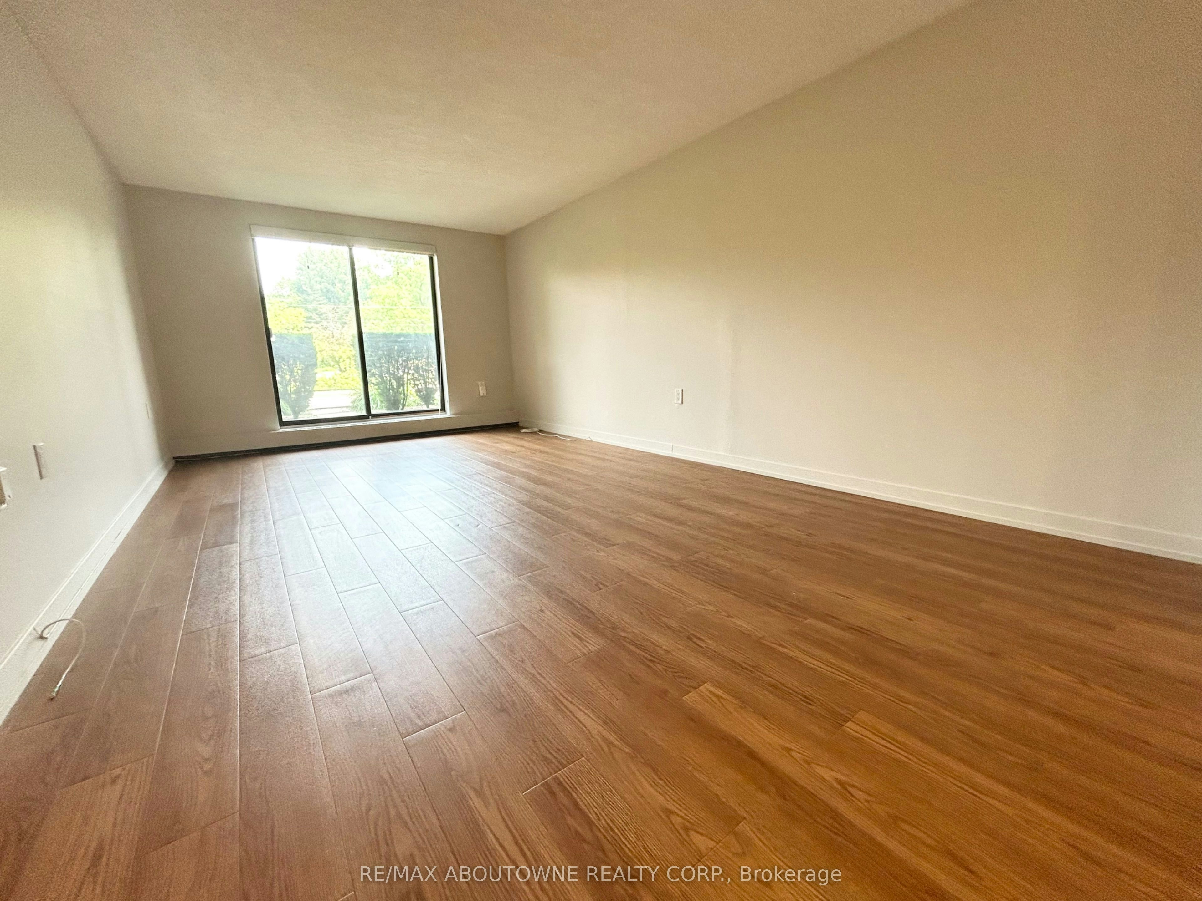 105-82 Millside Drive, Milton, ON, L9T 4A1 - 11