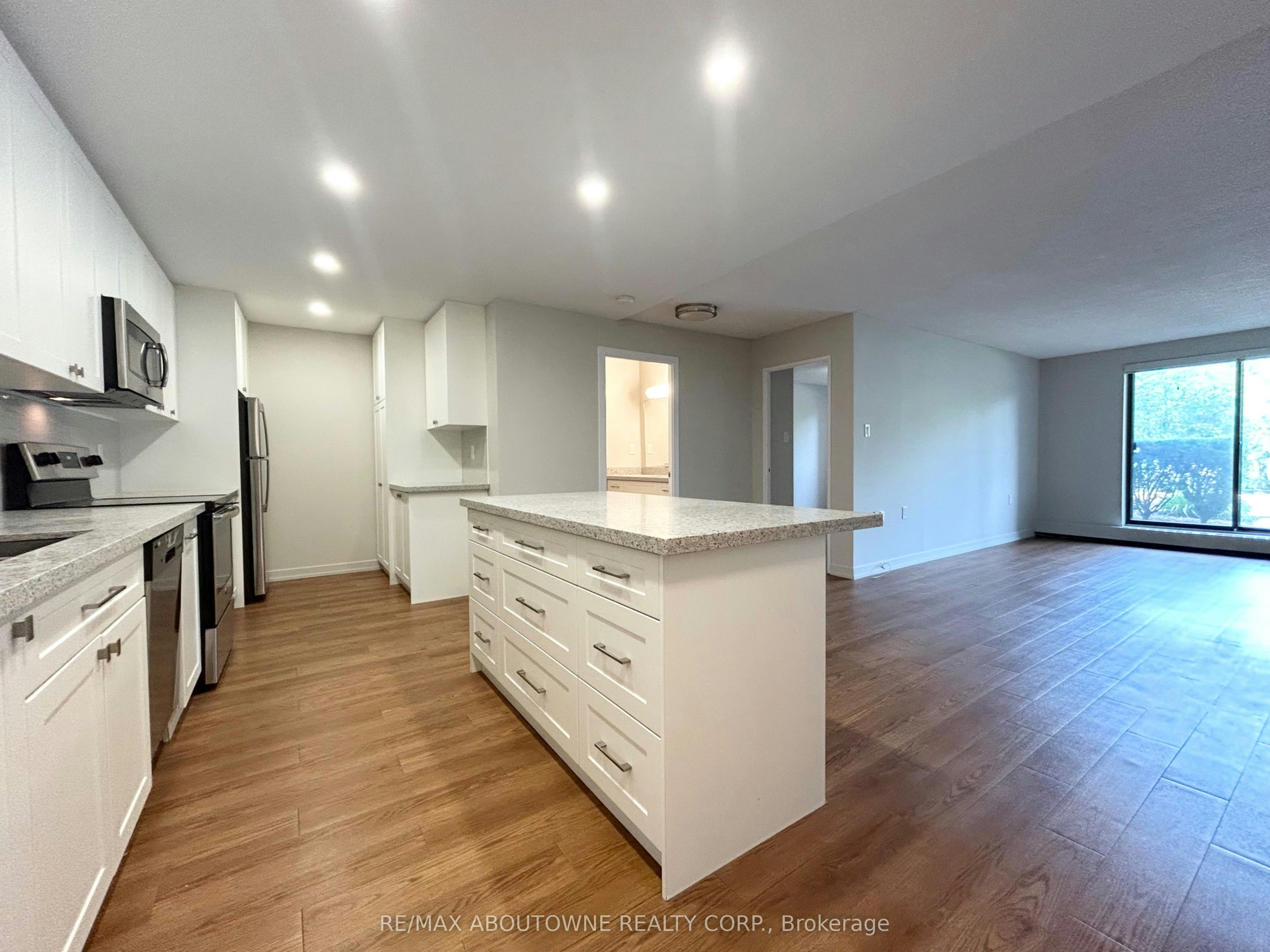 105-82 Millside Drive, Milton, ON, L9T 4A1 - 9