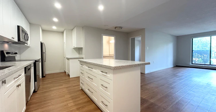 105-82 Millside Drive, Milton, ON, L9T 4A1 - 9