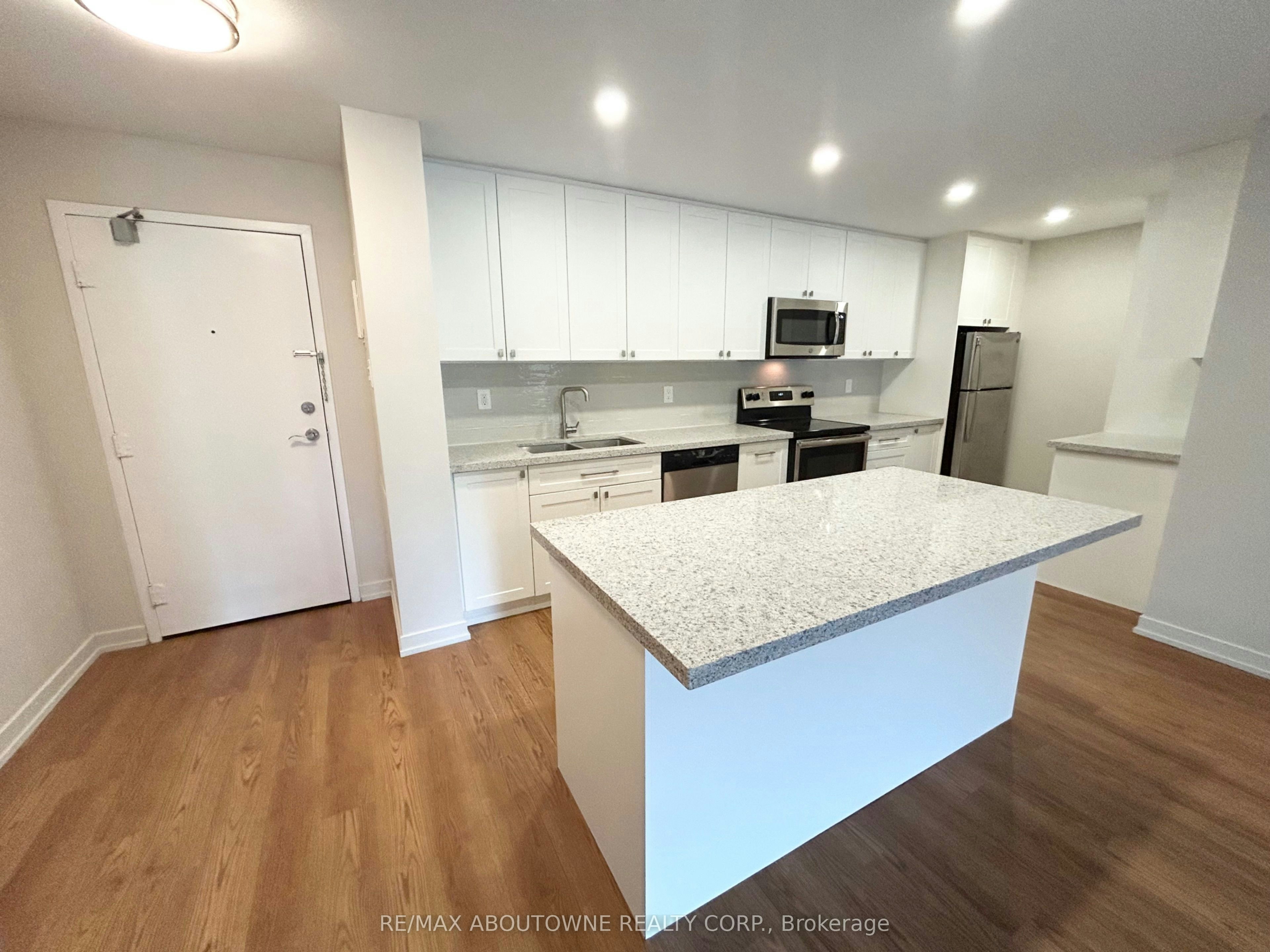 105-82 Millside Drive, Milton, ON, L9T 4A1 - 3