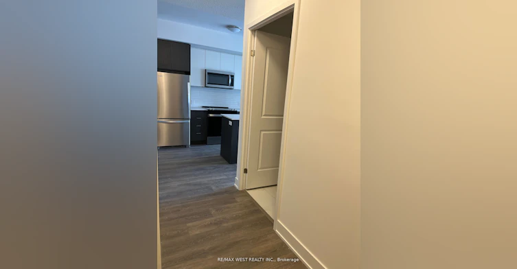 506W-202 Burhamthorpe Road E, Mississauga, ON, L5A 0B2 - 5