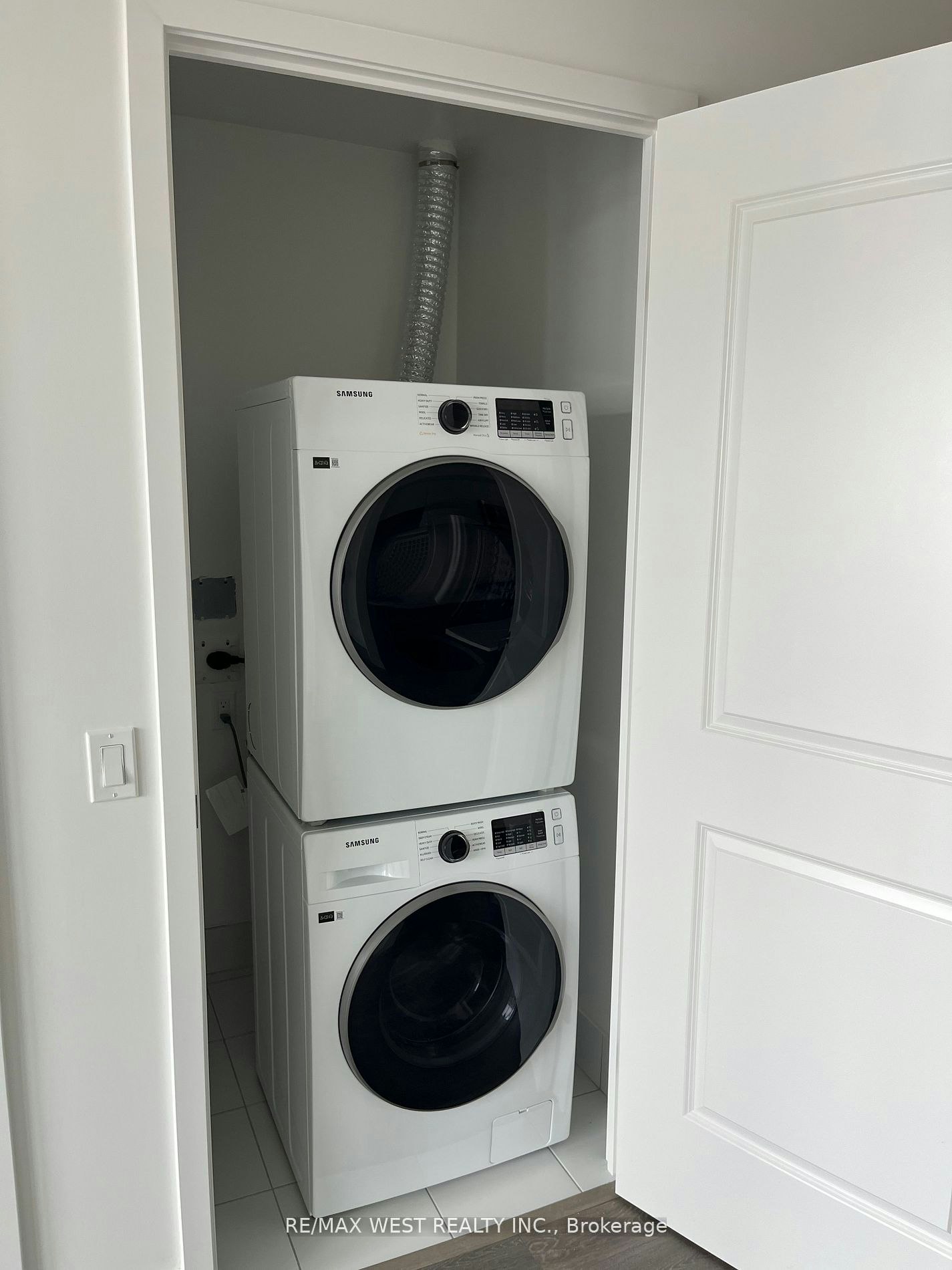 506W-202 Burhamthorpe Road E, Mississauga, ON, L5A 0B2 - 11