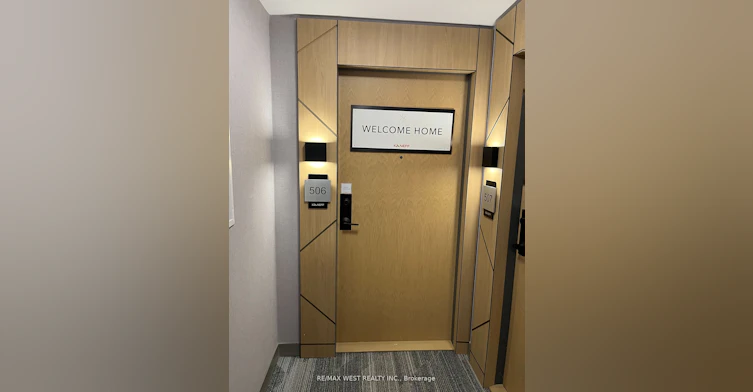 506W-202 Burhamthorpe Road E, Mississauga, ON, L5A 0B2