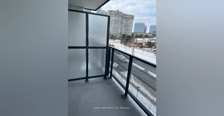 506W-202 Burhamthorpe Road E, Mississauga, ON, L5A 0B2 - 13