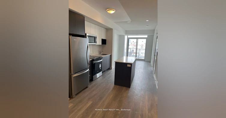 506W-202 Burhamthorpe Road E, Mississauga, ON, L5A 0B2 - 2