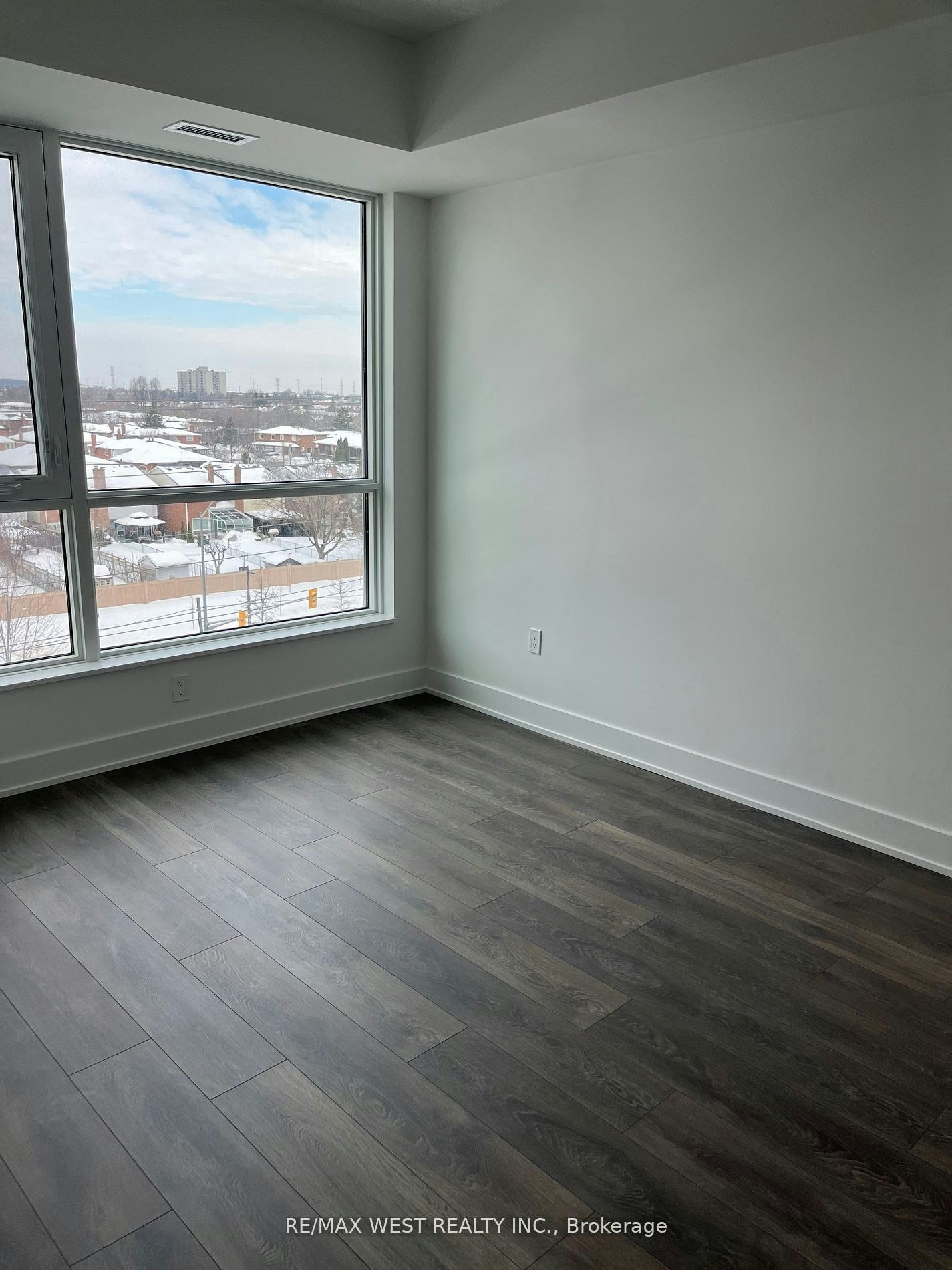 506W-202 Burhamthorpe Road E, Mississauga, ON, L5A 0B2 - 8
