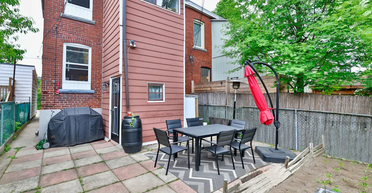 Lower-3 Roblocke Avenue, Toronto, ON, M6G 3R6 - 9