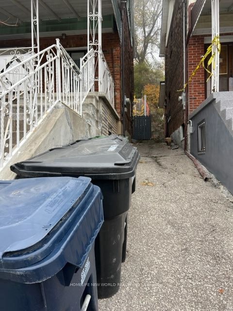 202-1514 Davenport Road, Toronto, ON, M6H 2H8 - 11
