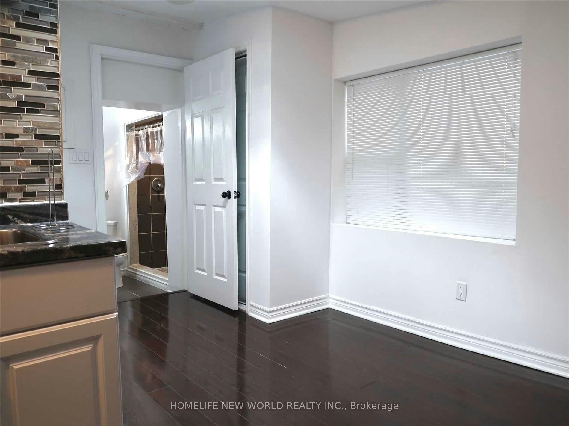 202-1514 Davenport Road, Toronto, ON, M6H 2H8 - 9