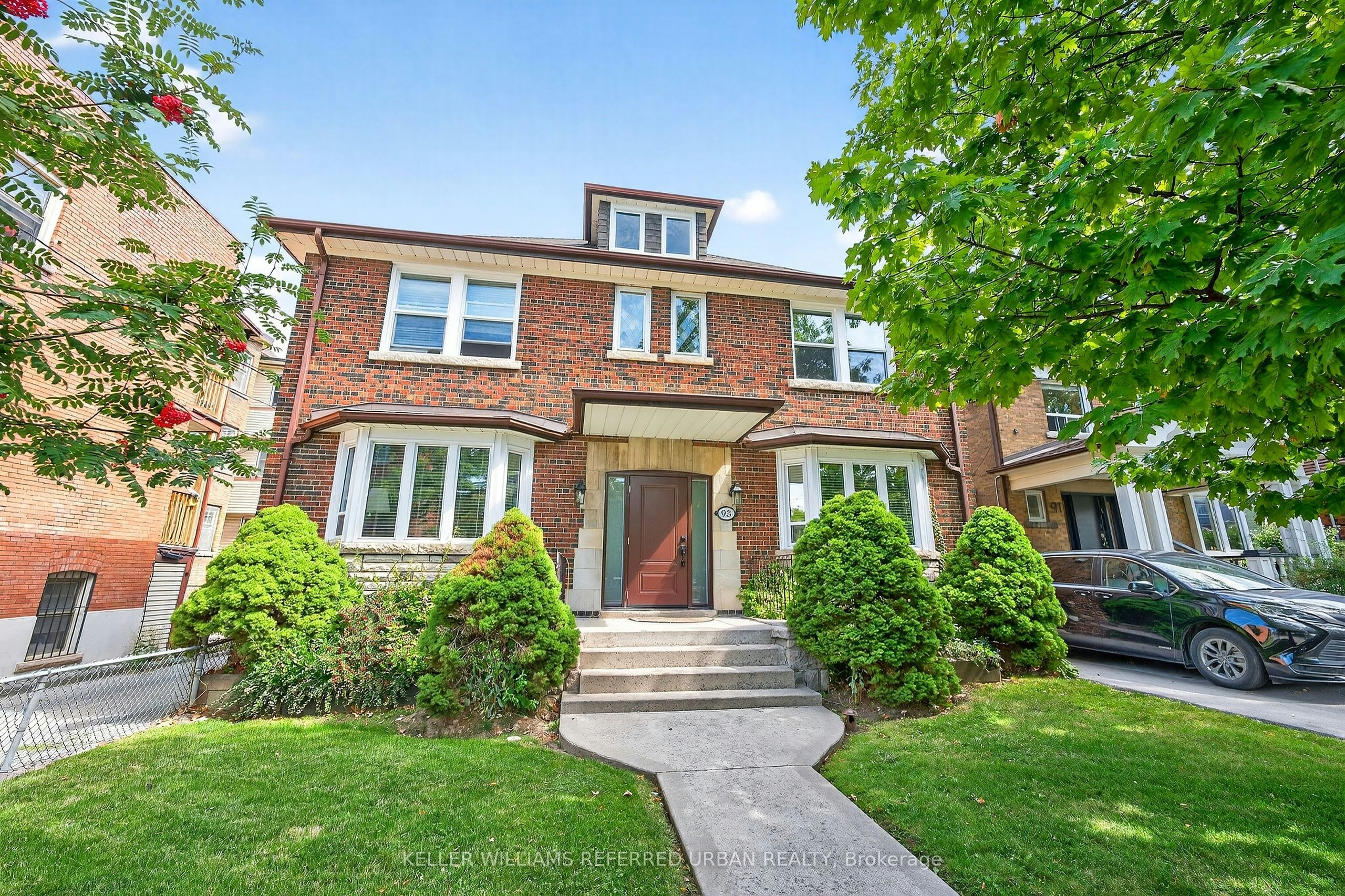 93 Northcliffe Boulevard, Toronto, ON, M6H 3H3