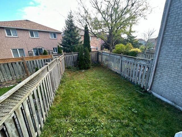 6863 Apex Court, Mississauga, ON, L5N 7H6 - 8