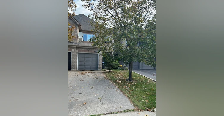 6863 Apex Court, Mississauga, ON, L5N 7H6 - 2