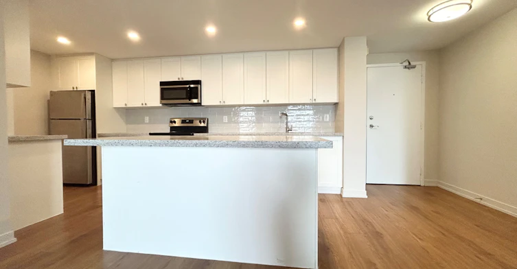 1110-82 Millside Drive, Milton, ON, L9T 4A1 - 3
