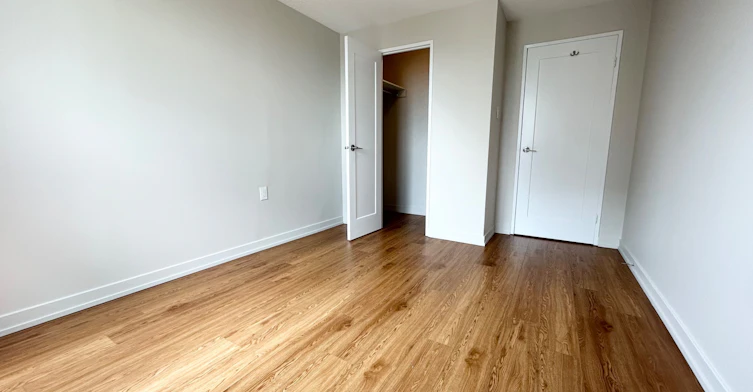 1110-82 Millside Drive, Milton, ON, L9T 4A1 - 12