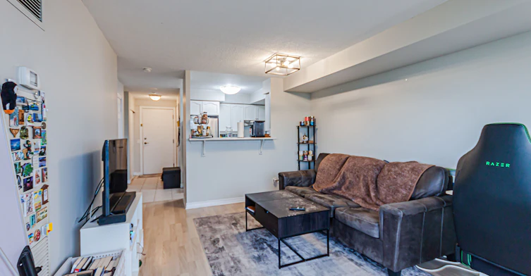 303-710 Humberwood Boulevard, Toronto, ON, M9W 7J4 - 8