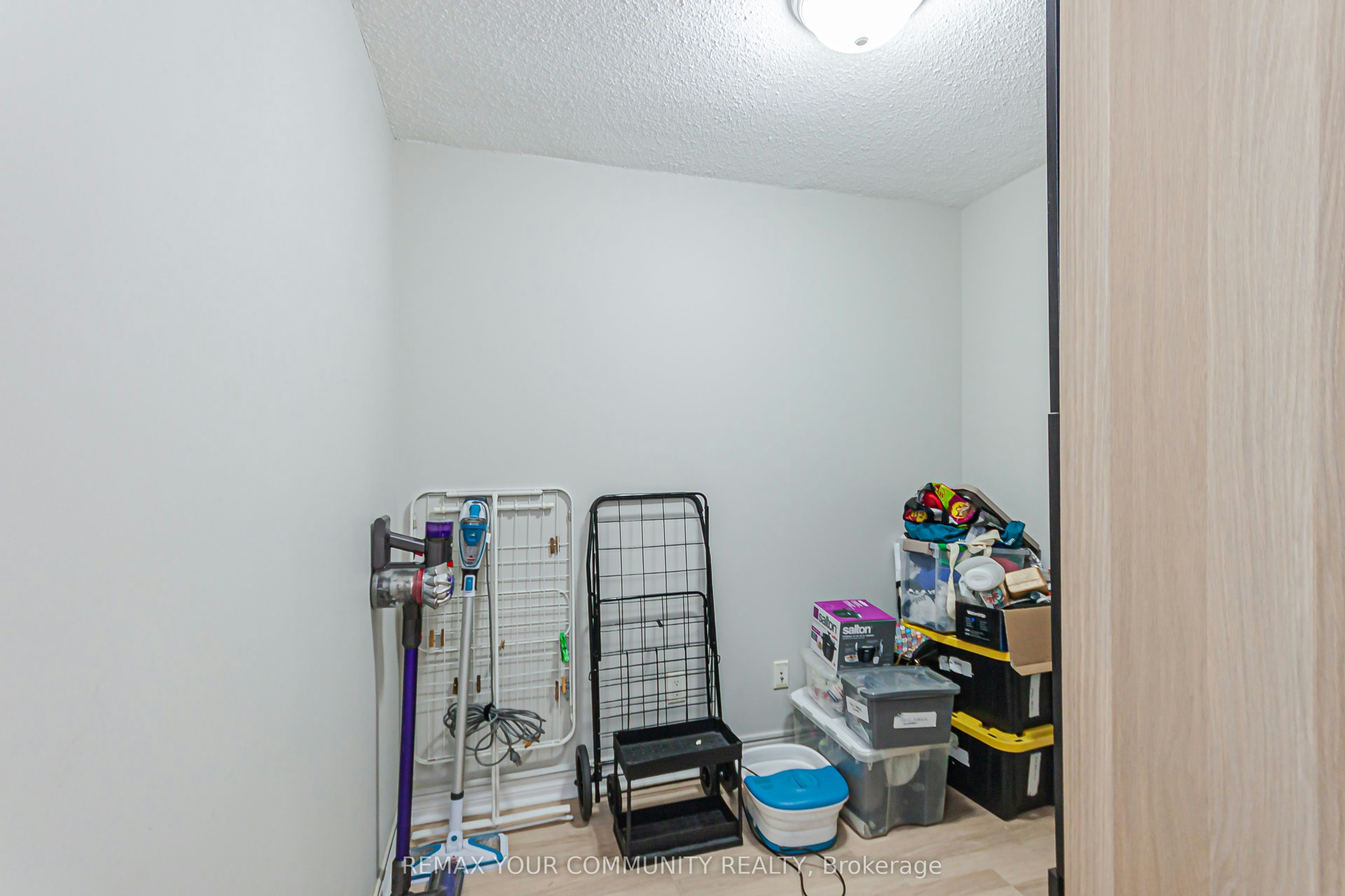 303-710 Humberwood Boulevard, Toronto, ON, M9W 7J4 - 11