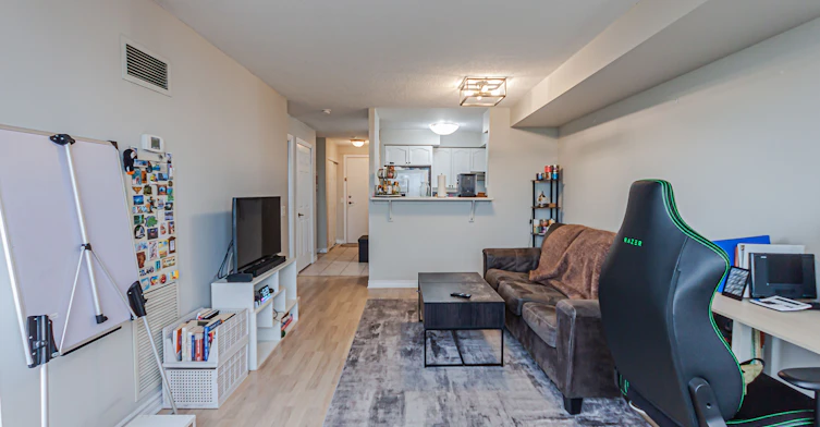 303-710 Humberwood Boulevard, Toronto, ON, M9W 7J4 - 9