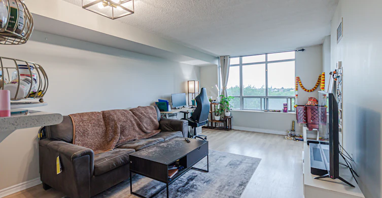 303-710 Humberwood Boulevard, Toronto, ON, M9W 7J4 - 7