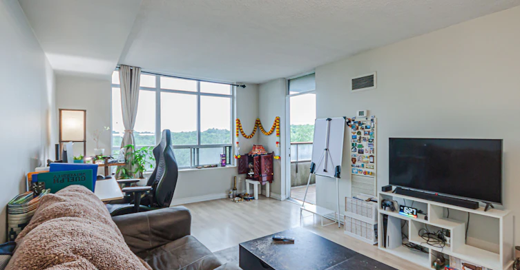 303-710 Humberwood Boulevard, Toronto, ON, M9W 7J4 - 6