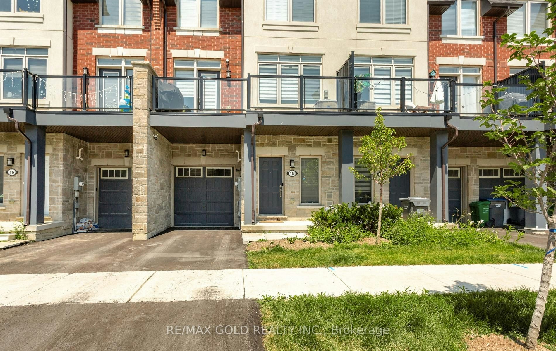 18 Waterville Way, Caledon, ON, L7C 2H1 - 3