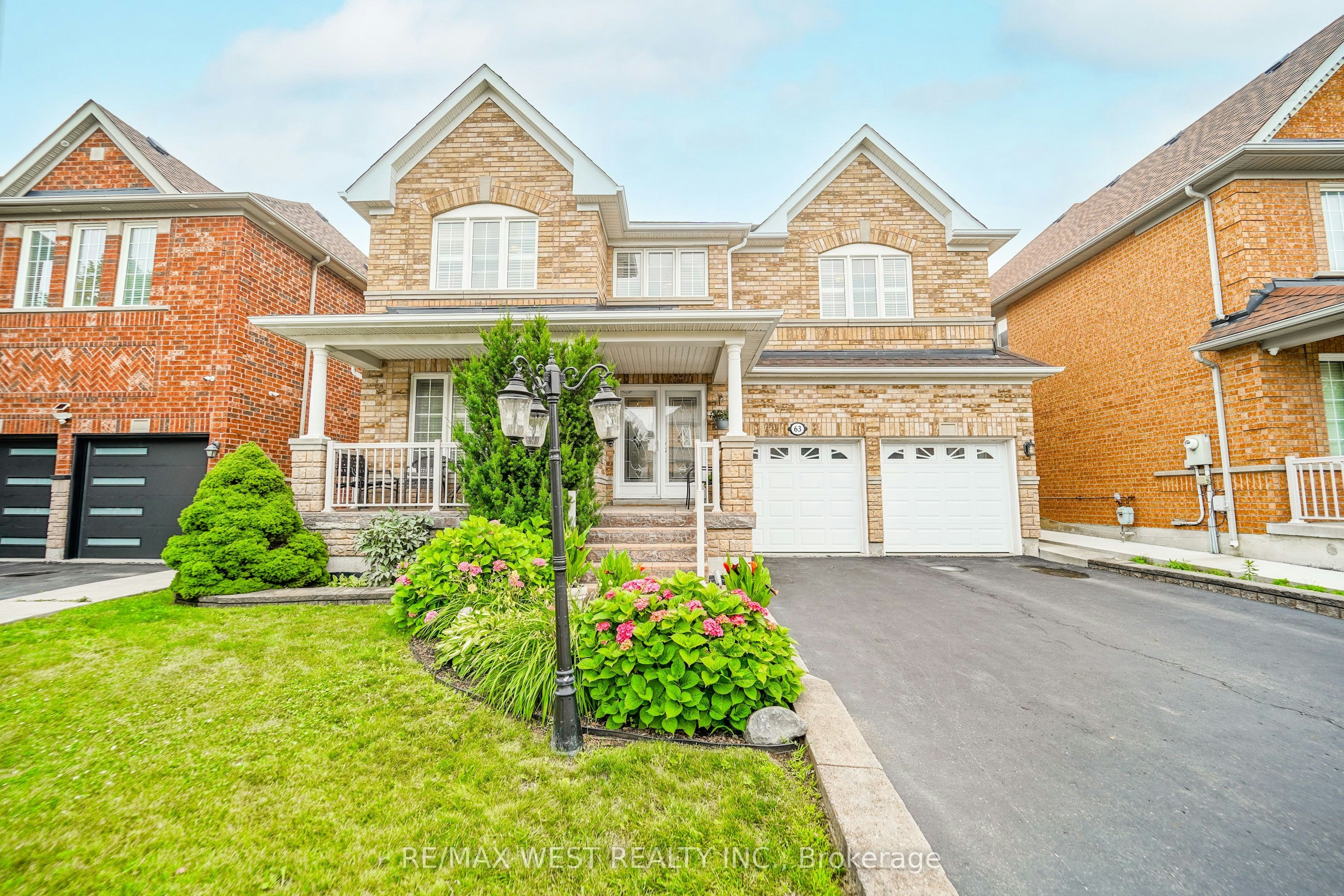 63 Lockheed Crescent, Brampton, ON, L7A 3G4