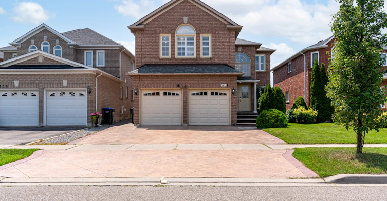 BSMT-5418 Loonlake Avenue, Mississauga, ON, L5V 2E1