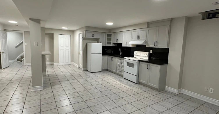 BSMT-5418 Loonlake Avenue, Mississauga, ON, L5V 2E1 - 7
