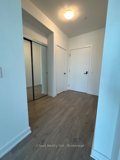 1401-220 Missinnihe Way, Mississauga, ON, L5H 0A9 - 2