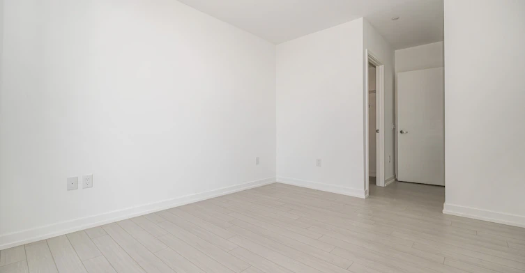 815-4010 Eglinton Avenue, Toronto, ON, M9A 0G5 - 8